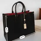 يوجد جميع الشنط جمله وقطاعي