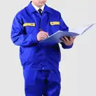متخصصون في الزي الموحد
