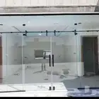 زجاج. سكريت. واجهات. شاور. حاجز. أبواب. درابزين.
