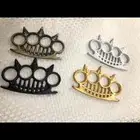 القبضة الحديديه