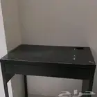 طاولة ايكيا