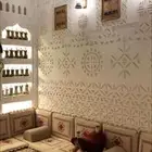 غرف  حجر حجر خزان مشب  مار اجار مدخن  شواي  دي ور سقف جريد