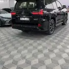 لكزس 2021 معدل بلاك اديشن