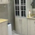 دولاب مطبخ نضيف