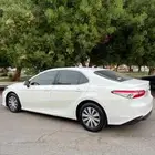 تويوتا كامري LE 2020