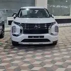 ميتسوبيشي اوتلاندر ستاندر 2025