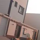 للإيجار شقة عوايل