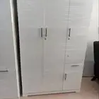 دولاب وطني 3باب لون ابيض دولاب ملابس