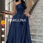 فستان سمول شاريته من بارلينا ومضيقه فيه من الحهتين