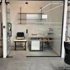 مكاتب مؤثثة بالكامل جاهزة للعمل فورا