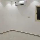 شقق اربع غرف وخمس غرف وثلاث غرف وغرفتين وغرفة