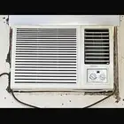 مكيف شباك شغال