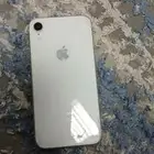 ايفون اكس ار للبيع