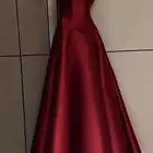 فستان للبيع