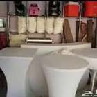 طاولات مضيئة وكراسي ومكعبات مضيئة للبيع
