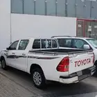 هايلوكس 2025 ديزل للإيجار