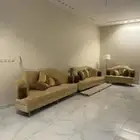 كنب صالة ثلاث قطع و كرسسين مدخل
