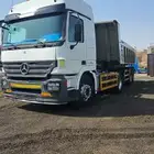 تريلا اكترس موديل 2008 معا الصندوق