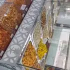 يوجد طاولات مكسرات جديده للبيع