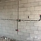 فني كهرباء وسباكه