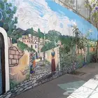 رسام جداريات وخطاط