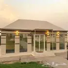 مظلات وسواتر