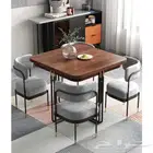 طاولة طعام 4 كراسي.. تكبر حسب الصور. الطاولة من بيتونيا