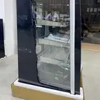 ثلاجات عرض أعلى الكاونتر - تصميم أمامي منخفض الحجم لزيادة