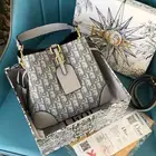 شنطة ماركة ديور