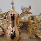 يوجد لدينا قهوجين وصبابين رجال ونساء