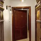 معلم بويا ولصق ورق جدران
