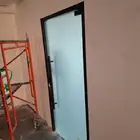 زجاج سكوريت 12مل مع سرعه في التركيب مع شغل مصري ميه بي الميه