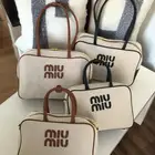 شنط ميو ميو مع محافظة صغيره
