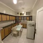 غرفه وصاله وحوش وحمام وموزع مؤثثه شامل الماء والكهرباء