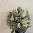 فستان ملكه ومسكه