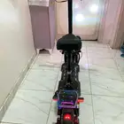 للبيع سكوتر جديييد نظيف وكالة بقراطيسه Crazy Car