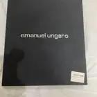 شماغ إيمانويل إنقارو أحمر إنجليزي عصري مصنوع من أفخر أنواع ا