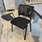 كرسي محاضرات