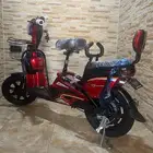 عرض سكوتر كهربائي وسيكل 2 في 1 شكل حديث أنيق وجميل