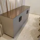 ارفف خشبيه دواليب كمودينات خزاين ملابس