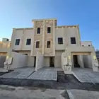 للبيع روف علوي مع ملحق 8غرف تشطيب راقي حي النزهة 680الف