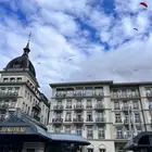سائق مع سياره في كافة أنحاء أوروبا