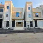 للبيع روف علوي مع ملحق تشطيب راقي مخطط هيف 720الف