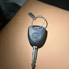 نسخ وبرمجه مفاتيح وريموتات السيارات