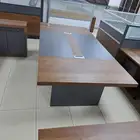 طاولات اجتماعات