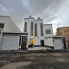 للبيع روف علوي مع ملحق تشطيب راقي خلف مستشفى الألماني 620الف