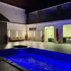 شاليه للايجار يومي وشهري غرفتين نوم وصاله كبيره ومطبخ وحمام
