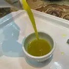 زيت زيتون من المزرعة عندي مضمون وعلى الشرط اصلي يعني اصلي
