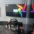 اجهزة pc بمواصفات عاليا معا الدركسون والمقعد والشاشات