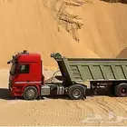 سواق تريله في جده